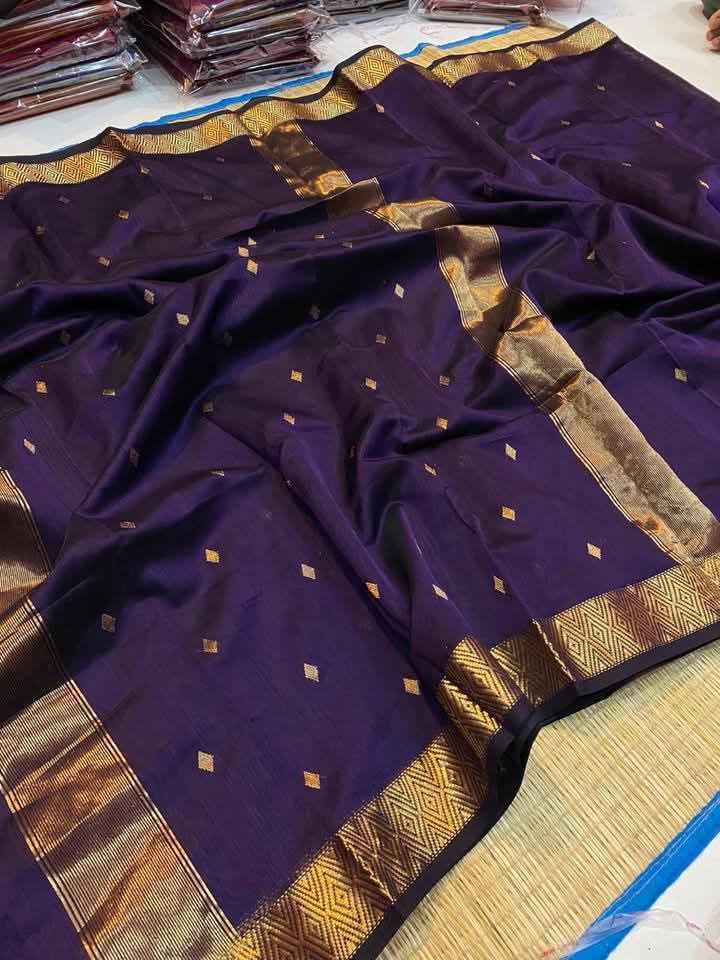 Celebrity-Inspired Maheshwari Saree