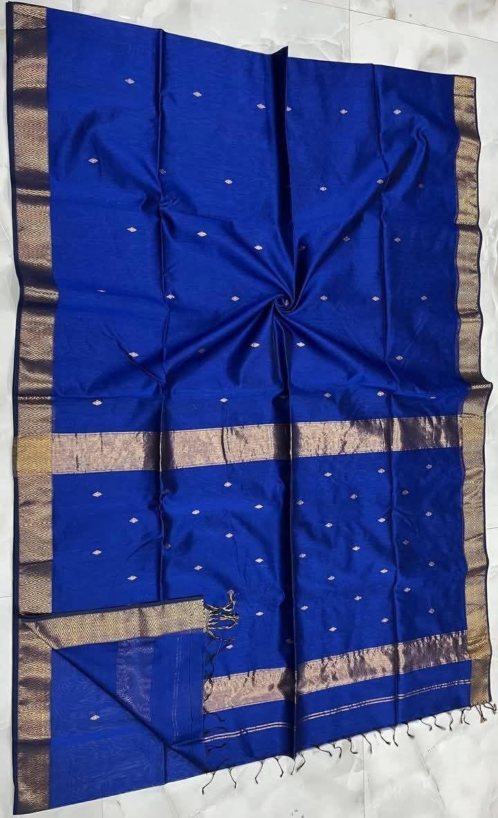 Celebrity-Inspired Maheshwari Saree