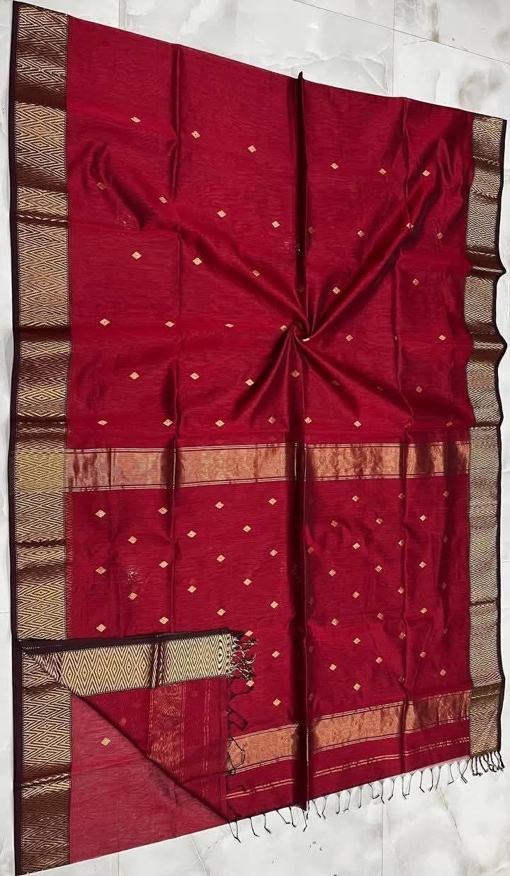 Celebrity-Inspired Maheshwari Saree